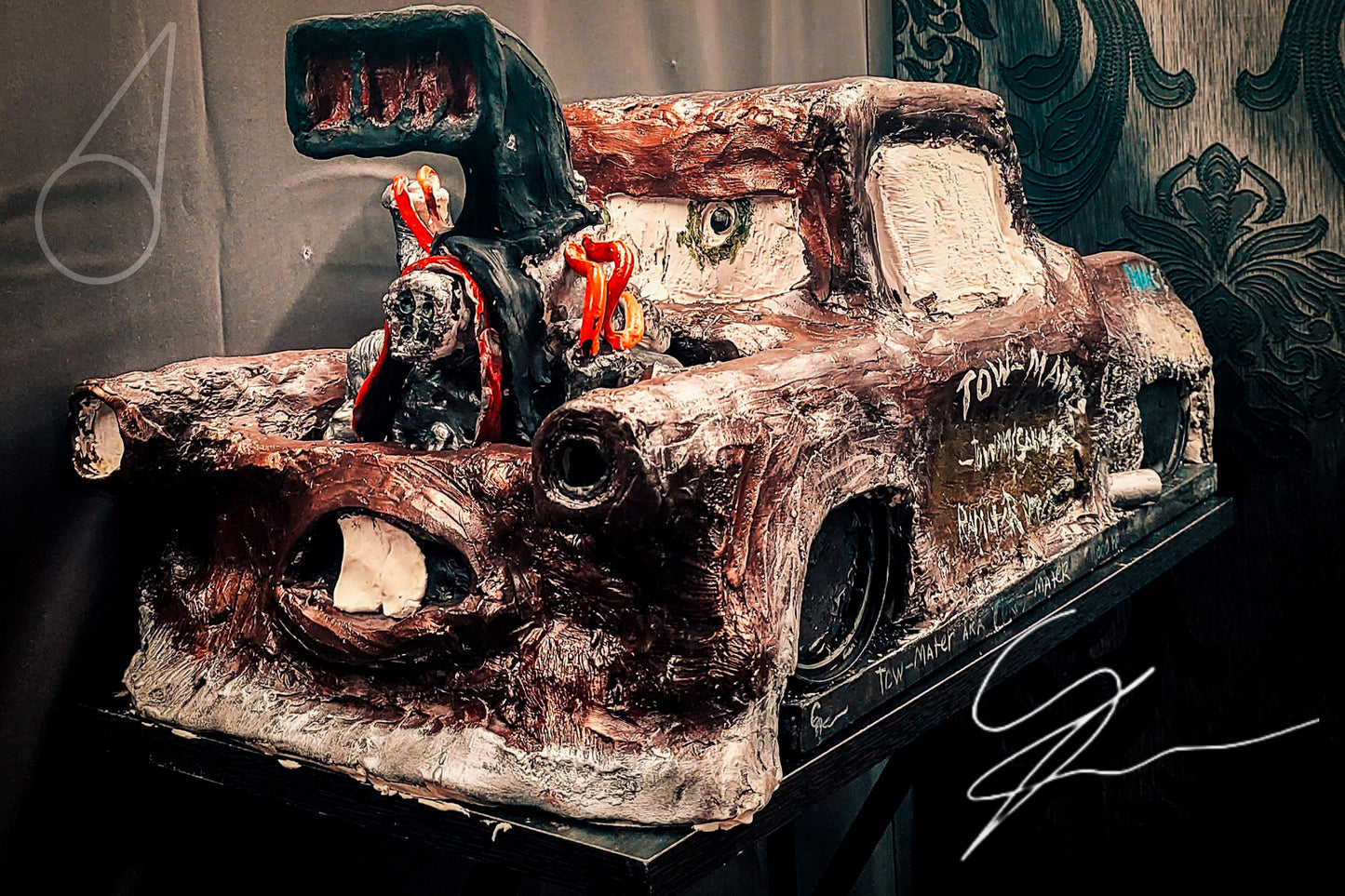 Drag-Mater 11,000hp Sculpture photo